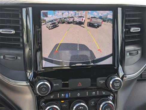 Used 2024 RAM 1500 Laramie image 18
