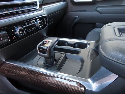 Certified 2022 GMC Sierra 1500 Elevation w/ LPO, Elevation Black Package image 20