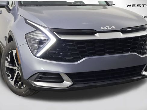 Used 2024 Kia Sportage EX FWD image 46
