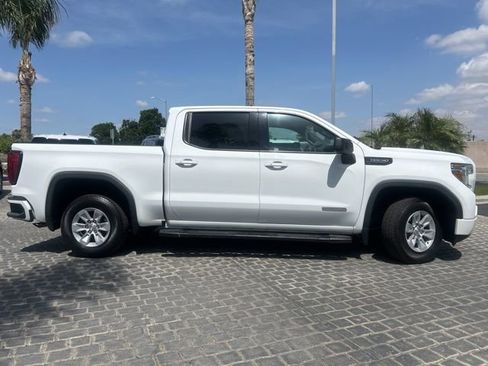 Used 2021 GMC Sierra 1500 Elevation w/ Preferred Package image 5