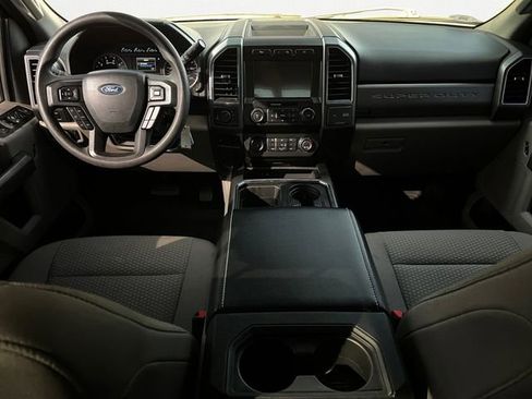 Used 2021 Ford F250 XLT w/ XLT Premium Package image 10