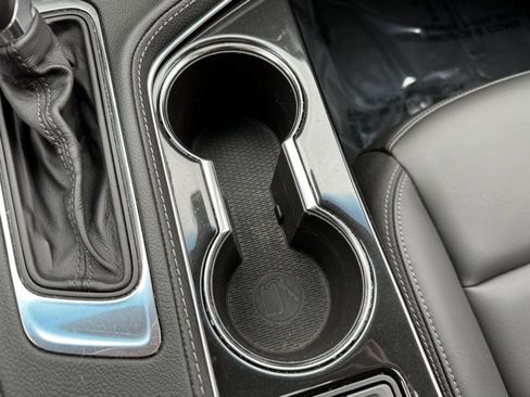 Certified 2022 Cadillac CT4 Luxury w/ Sun And Sound Package image 20