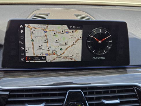 Used 2017 BMW 540i RWD image 7