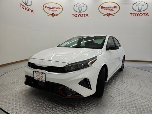 Used 2024 Kia Forte GT-Line image 2