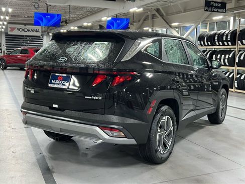 New 2026 Hyundai Tucson Blue SE w/ Tow & Go Package AWD/4WD image 8