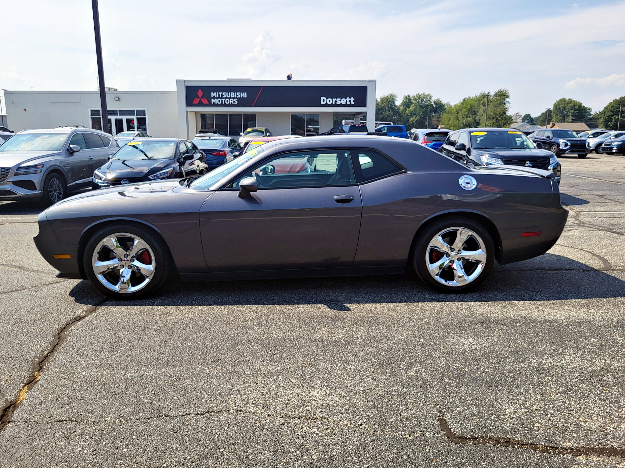 Used 2013 Dodge Challenger R/T RWD image 21