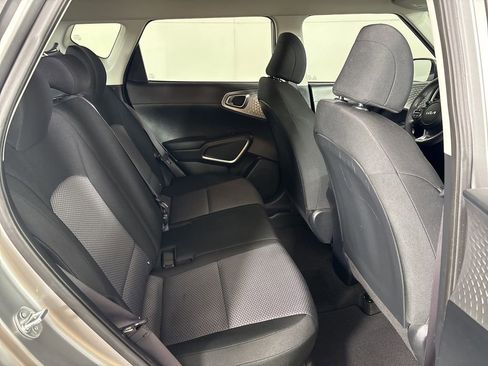 Used 2023 Kia Soul LX w/ Option Group 015 FWD image 21