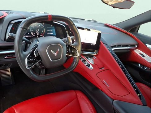 Used 2020 Chevrolet Corvette Stingray Preferred Cpe w/ 2LT Preferred Equipment Group RWD image 20