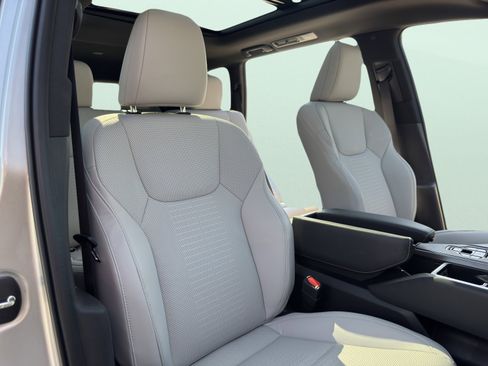 Used 2025 Lexus TX 350 AWD image 56