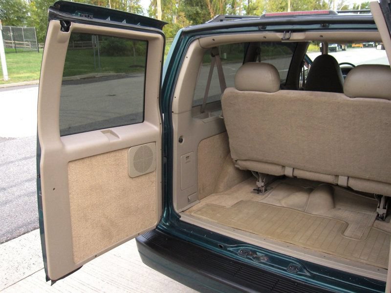 Used 1998 Chevrolet Astro AWD Passenger image 33