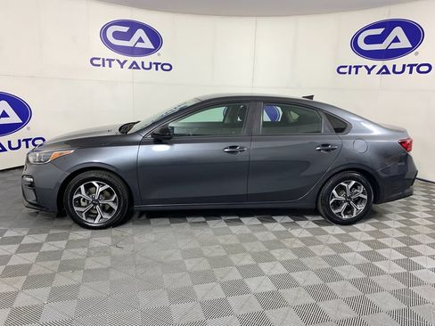 Used 2020 Kia Forte LXS FWD image 6