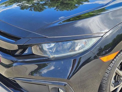 Used 2021 Honda Civic Sport image 17
