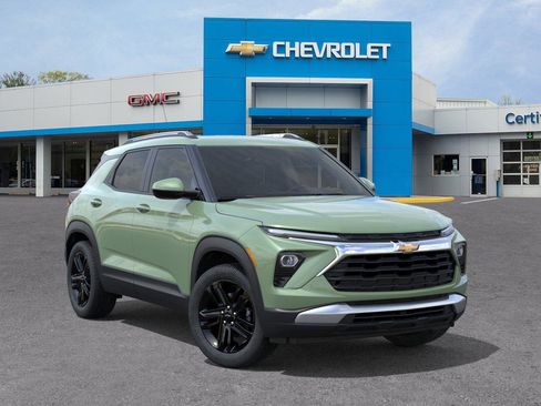 New 2026 Chevrolet TrailBlazer LT AWD/4WD image 7