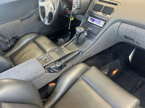 Used 1990 Nissan 300ZX GS RWD image 17