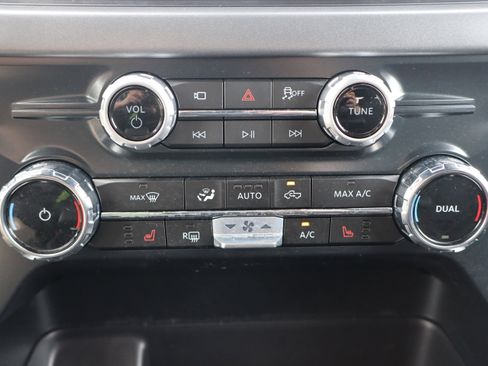 Used 2025 Ford F150 XLT w/ Equipment Group 302A MID AWD/4WD image 22