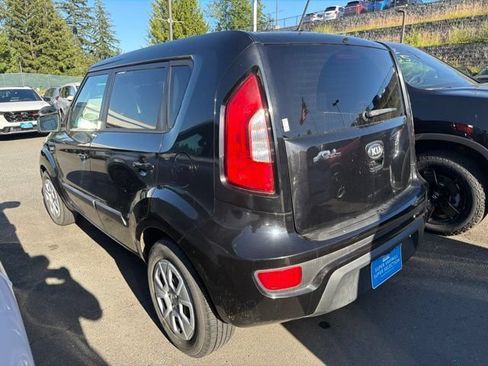 Used 2013 Kia Soul FWD image 7