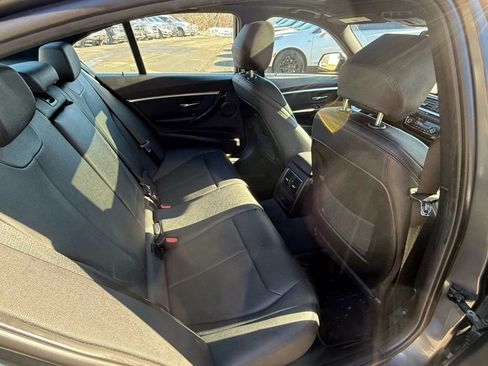 Used 2018 BMW 330i xDrive Sedan w/ Convenience Package image 29