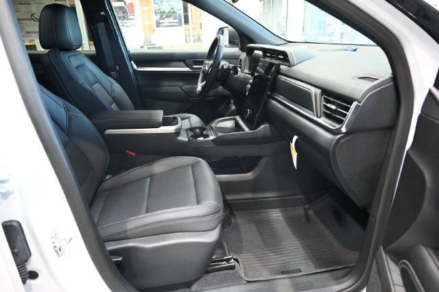 New 2027 GMC Terrain Elevation w/ Elevation Premium Package FWD image 10