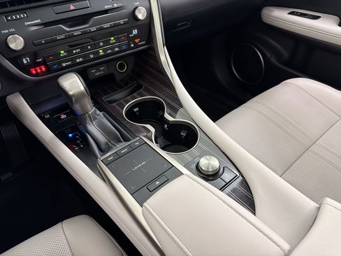 Used 2021 Lexus RX 350 FWD w/ Luxury Package image 18