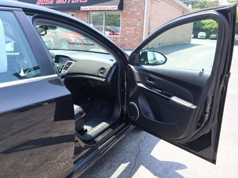 Used 2014 Chevrolet Cruze LTZ w/ Sun, Sound and Sport Package FWD image 10