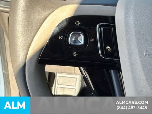 Used 2024 Lincoln Corsair AWD image 31