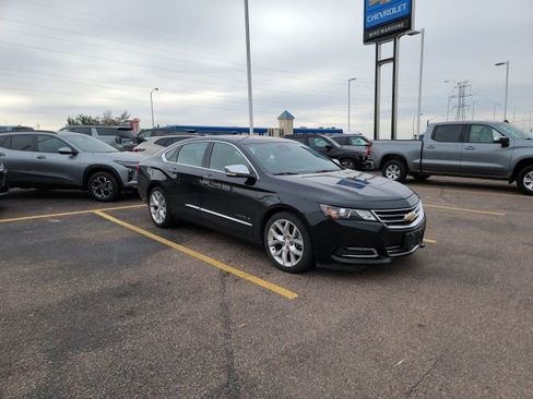 Used 2016 Chevrolet Impala LTZ image 3