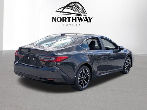 New 2026 Toyota Camry XLE AWD/4WD image 4