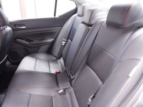 Used 2024 Nissan Altima 2.5 SR image 16