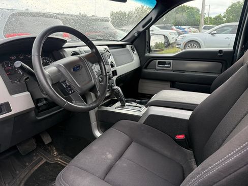 Used 2014 Ford F150 FX4 w/ Equipment Group 401A Mid AWD/4WD image 4