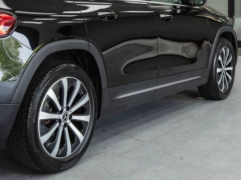 Used 2020 Mercedes-Benz GLB 250 4MATIC image 37