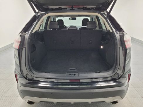 Used 2021 Ford Edge Titanium FWD image 29