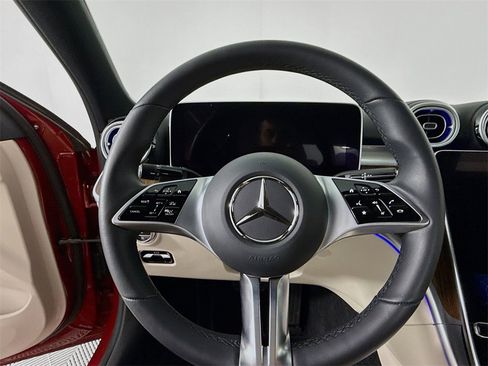 Used 2025 Mercedes-Benz C 300 4MATIC Sedan image 12