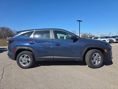 New 2026 Hyundai Tucson SE image 14