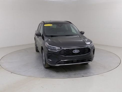 Certified 2023 Ford Escape ST-Line w/ Tech Pack #1 image 10