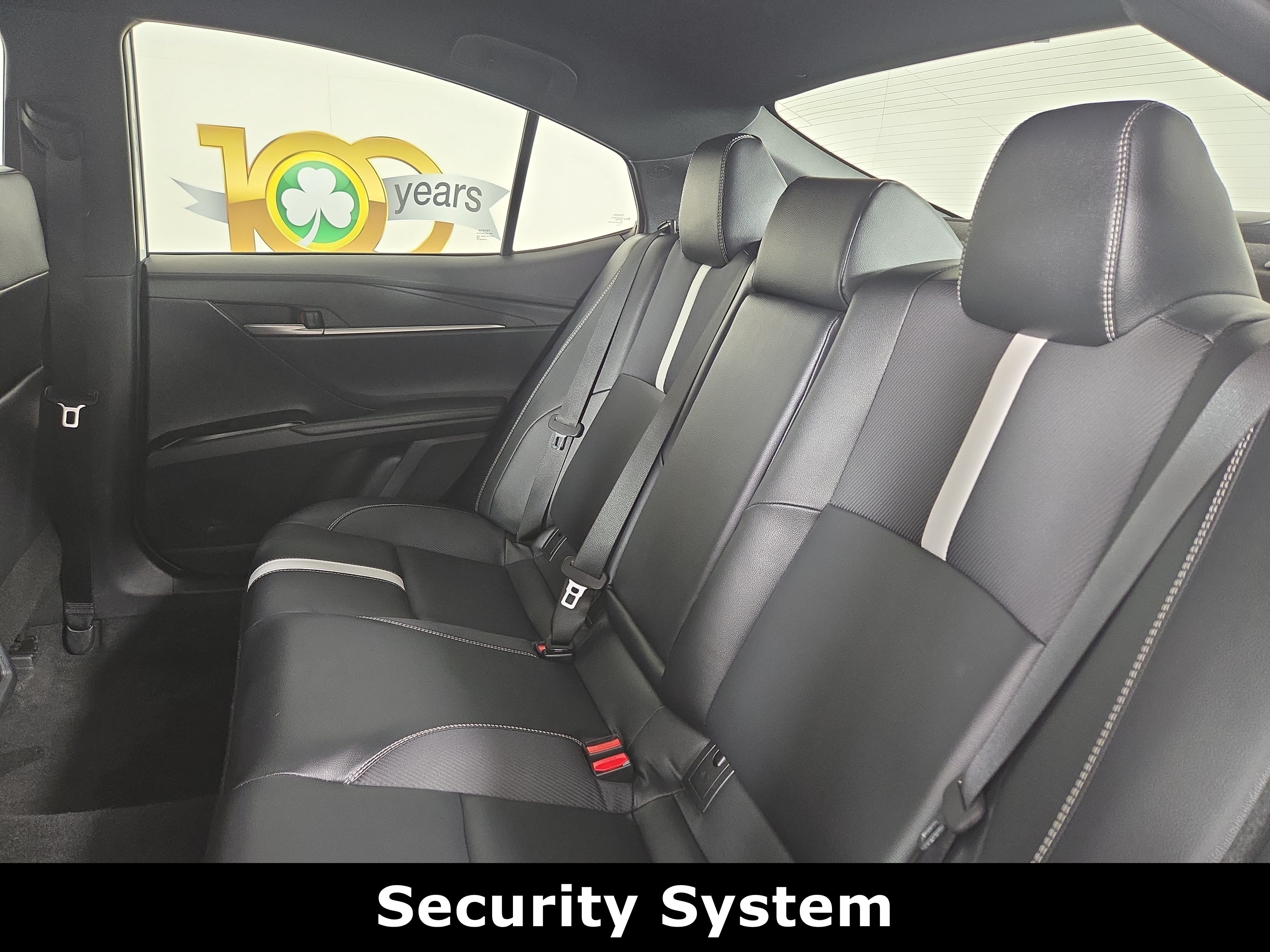 Used 2025 Toyota Camry SE FWD image 12
