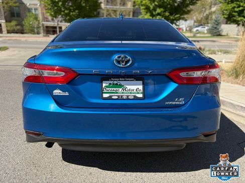 Used 2020 Toyota Camry LE w/ Sunroof Package image 7