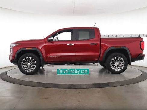 Used 2023 GMC Canyon Denali AWD/4WD image 9