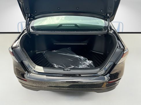New 2026 Honda Accord SE image 21