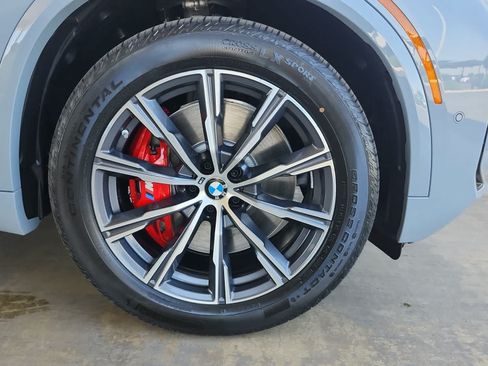 New 2026 BMW X5 xDrive50e w/ M Sport Package AWD/4WD image 8