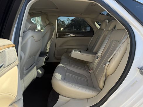 Used 2017 Lincoln MKZ Select w/ Climate Package image 32