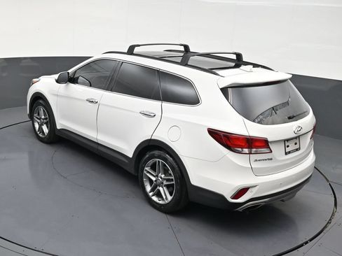 Used 2018 Hyundai Santa Fe FWD image 15