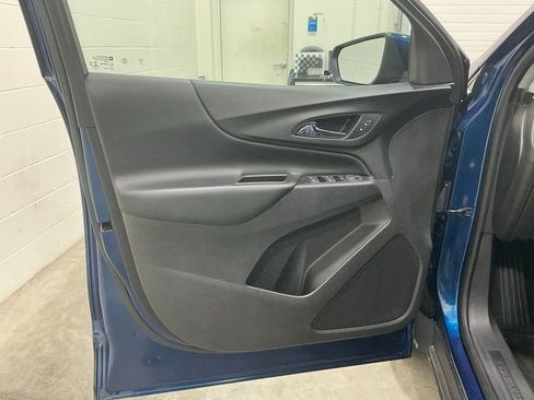 Used 2020 Chevrolet Equinox LT image 17