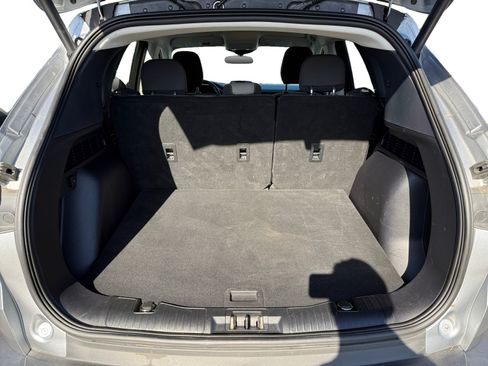 Certified 2022 Ford Escape SE w/ SE Sport Appearance Package FWD image 17