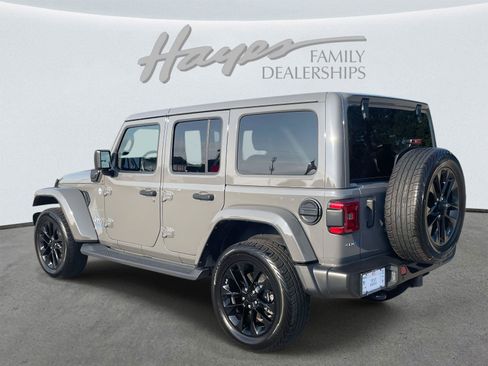 Used 2021 Jeep Wrangler Unlimited Sahara w/ Safety Group image 35