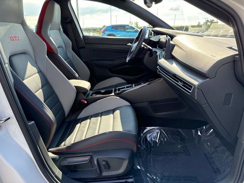 Used 2024 Volkswagen GTI Autobahn image 19