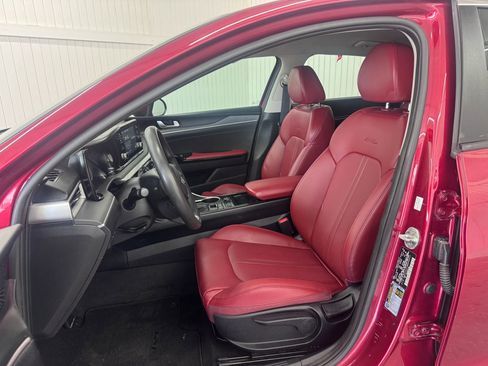 Used 2021 Kia K5 LXS FWD image 9
