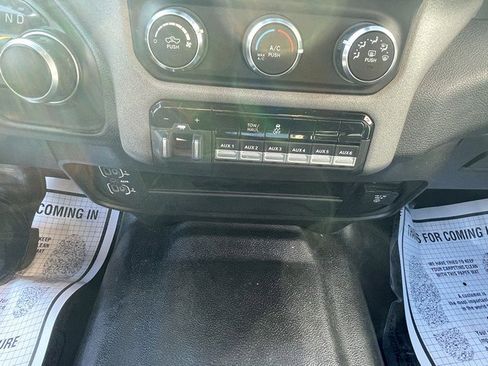 Used 2021 RAM 2500 Tradesman w/ Chrome Appearance Group image 21