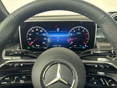 New 2026 Mercedes-Benz GLC 300 4MATIC image 31