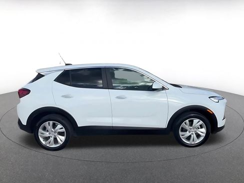 Used 2025 Buick Encore GX Preferred image 16