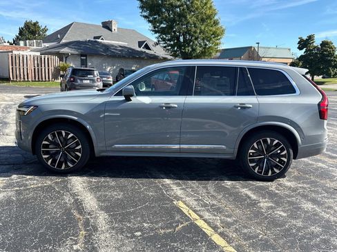 New 2026 Volvo XC90 B6 Ultra w/ Protection Package image 8